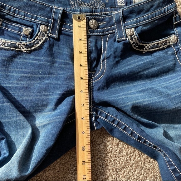 Miss Me Women’s Size 28 Signature Skinny Crop Jeans Inseam 25" - Picture 10 of 11